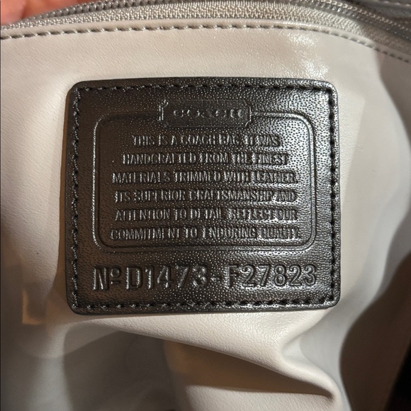 EUC Coach Charlie Black Leather Tote Purse Handbag - Picture 6 of 8